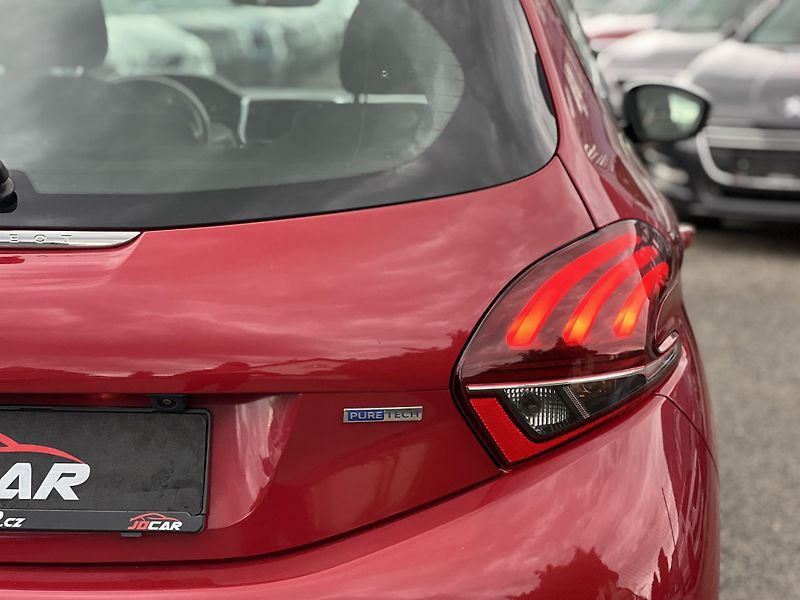 Peugeot 208 1.2i LPG KLIMA NAVI KAMERA ALU - fotka 40 z 41