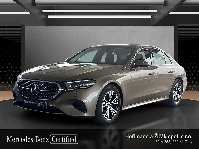 Mercedes-Benz Třídy E E 220d 4MATIC - fotografie inzerátu