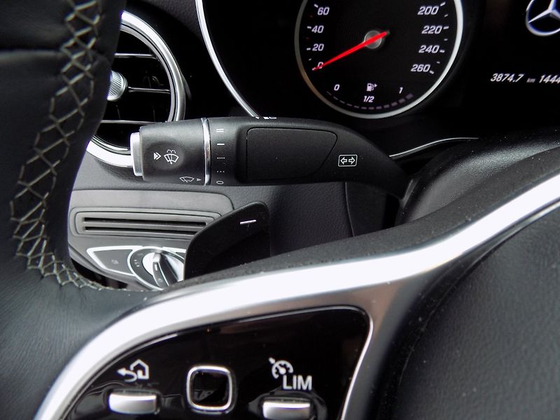 Mercedes-Benz GLC (2021) 400d/Coupé/4-Matic/Full-LED/ - fotka 25 z 43