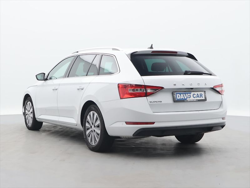Škoda Superb 1,5 TSI 110kW Style DSG CZ DPH - fotka 5 z 33