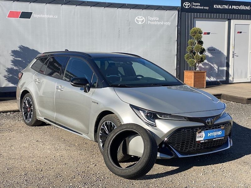 Toyota Corolla 2.0HSD, ČR-1m, GR Sport, DPH - fotka 1 z 13