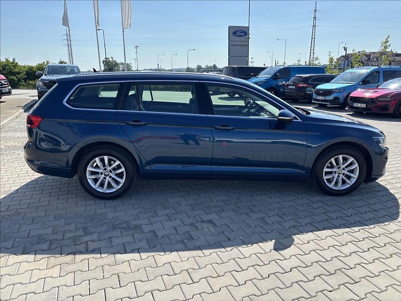 Volkswagen Passat 1,5 TSI Business AUT 110kW DPH - fotka 6 z 41