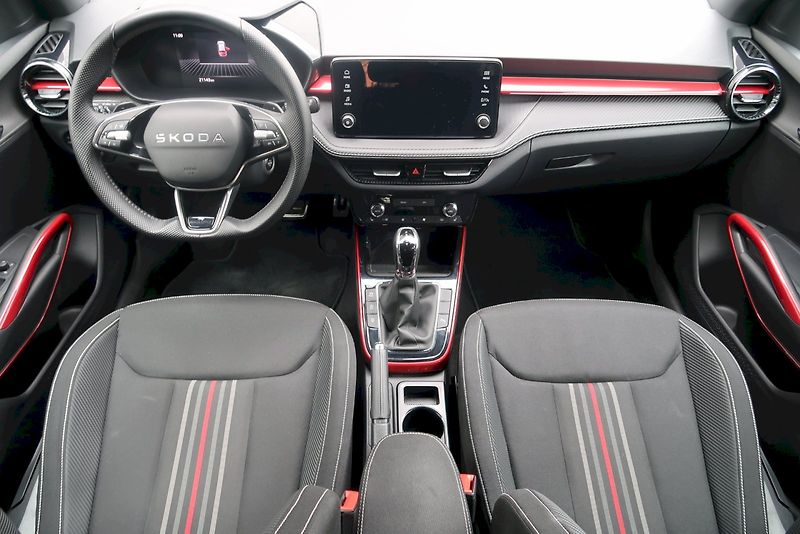 Škoda Fabia (2025) Monte Carlo 1.5 TSI 110 kW DSG - fotka 5 z 30