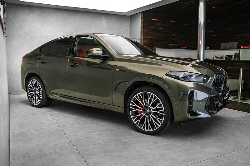 BMW X6 xDrive 40d M-sport Pro - fotka 4 z 28