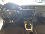Škoda Octavia 2.0 TDI COMBI KLIMA 122000km!! - náhled 9