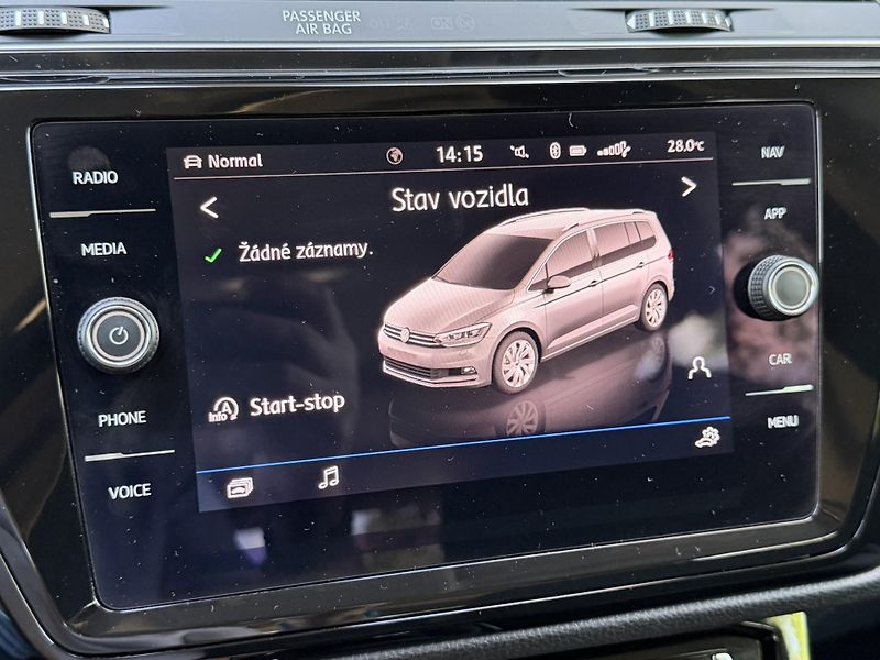 Volkswagen Touran (2018) Highline 1,4 TSI DSG, odpočet - fotka 28 z 37