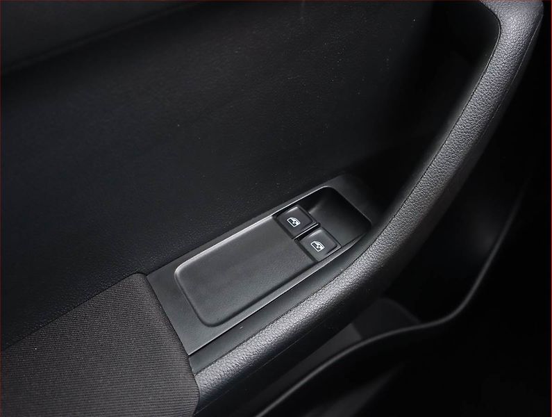 Škoda Fabia (2016) Ambition 1.2 TSI, Serv.kniha - fotka 13 z 16