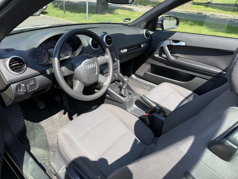 Audi A3 1.6i 77kW - fotka 4 z 9