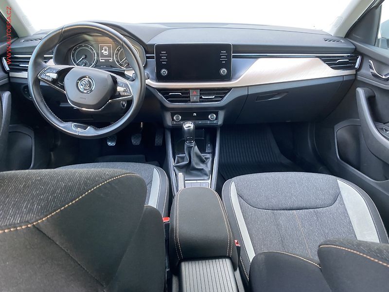 Škoda Scala (2022) 1.5 TSi, 1.maj,ČR, Style - fotka 8 z 17