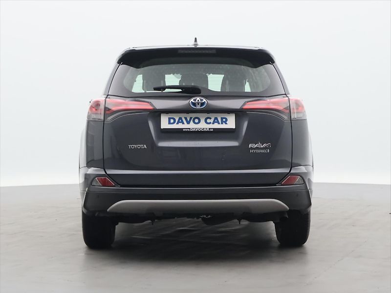 Toyota RAV4 2,5 HEV 114kW Executive 4WD - fotka 6 z 41