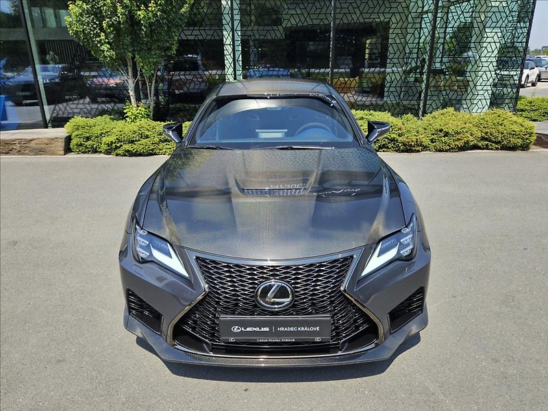 Lexus RC F 5,0 Track Edition - fotka 3 z 17