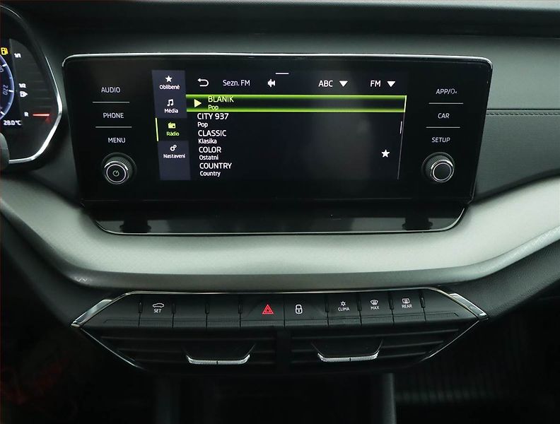 Škoda Octavia (2023) Ambition 2.0 TDI, ČR,1.maj - fotka 12 z 15
