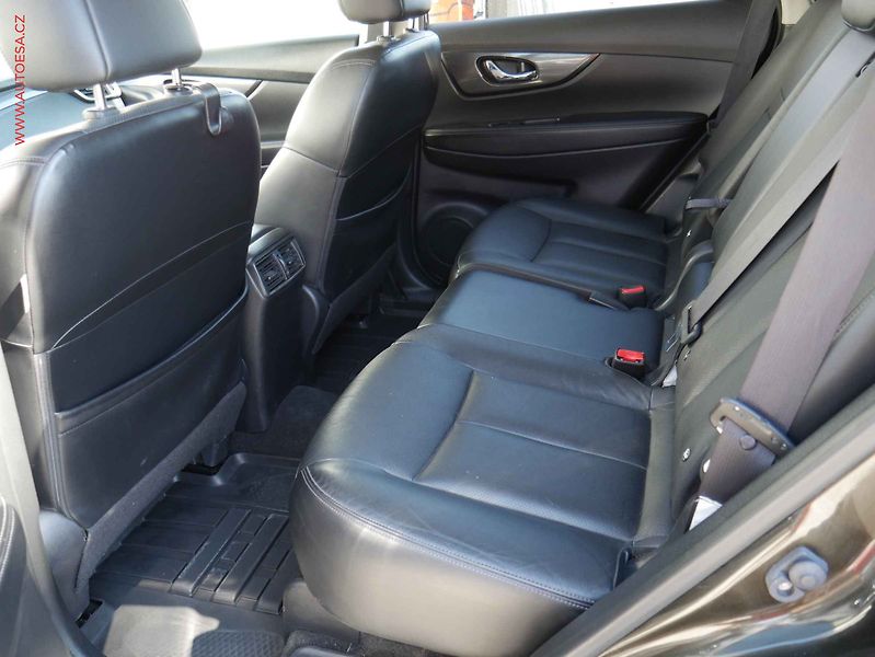 Nissan X-Trail (2017) 2.0 dCi 4x4, ČR, Tekna, AT - fotka 10 z 18