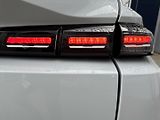 Peugeot 308 (2025) SW STYLE Hybrid e-DCS6 - náhled 23