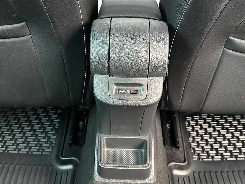 Škoda Fabia 1,0 TSI 95PS  Ambition Top - fotka 29 z 54