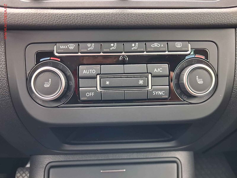 Volkswagen Tiguan (2014) 2.0 TDi, Sport, TZ, navi - fotka 13 z 18