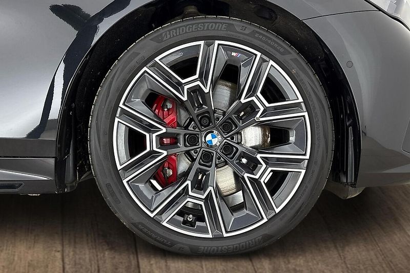 BMW Řada 5 540d xDrive Sedan - fotka 5 z 16