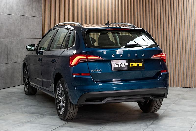Škoda Kamiq 1.5TSI DSG*STYLE*ACC*KAMERA*ČR - fotka 4 z 42