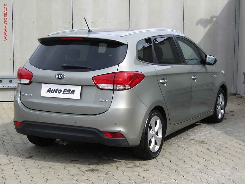 Kia Carens (2014) 1.7 CRDi, ČR, TZ - fotka 4 z 20