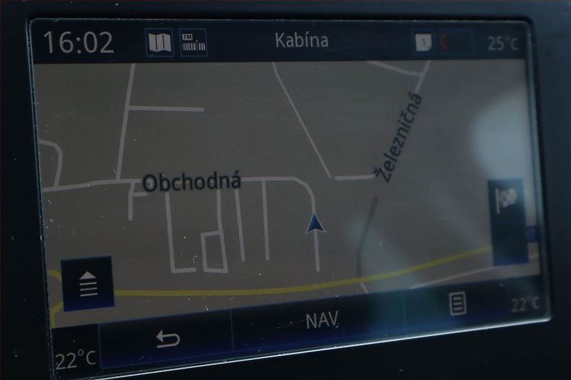Renault Mégane (2018) 1.6 SCe, Serv.kniha, Navi - fotka 17 z 22