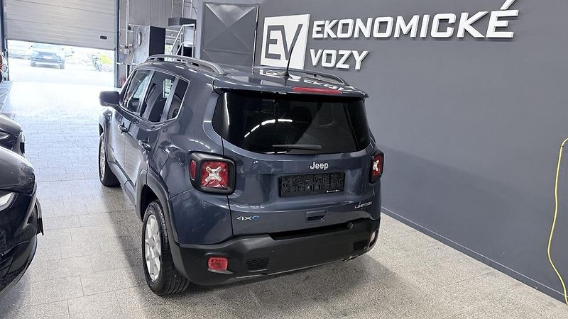 Jeep Renegade (2022) 1.3 T4 PHEV,REZERVOVÁNO  - fotka 8 z 26