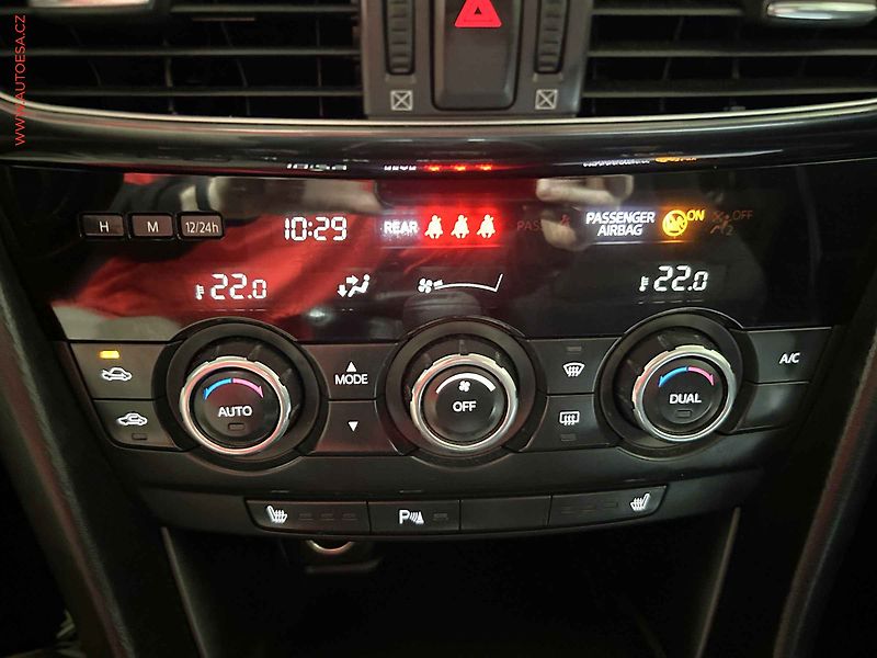 Mazda 6 (2014) 2.0i, 1.maj, Navi, AC - fotka 15 z 16