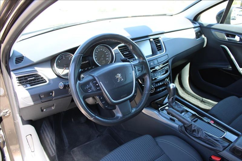 Peugeot 508 2,0 HDi  AUTOMAT,DIG.KLIMA,DPH - fotka 10 z 32