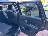 Ford Kuga (2017) 2.0TDCi AWD Xenony Kamera - náhled 17