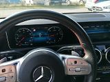 Mercedes-Benz Třídy A (2020) 2.0 200D AMG Line 110kW 9G - náhled 25
