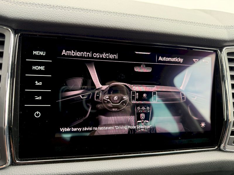 Škoda Kodiaq (2022) 2.0 TSI 140kW 4x4 DSG L&K - fotka 25 z 35