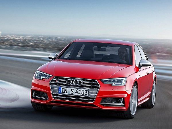 Audi S4.