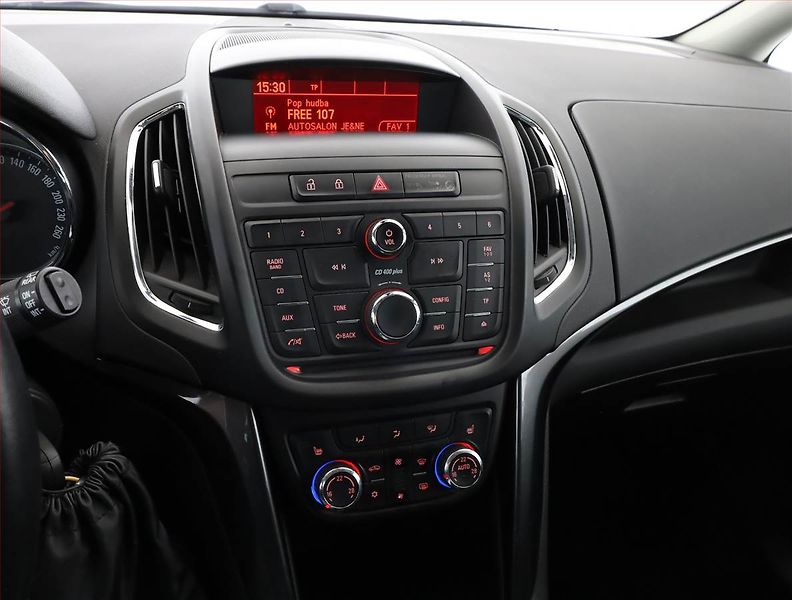 Opel Zafira (2016) 2.0 CDTI, Automat, 7 míst - fotka 10 z 21