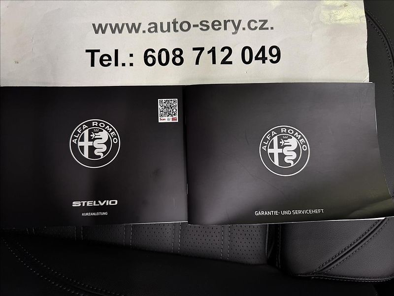 Alfa Romeo Stelvio VELOCE 206kW Q4 PANO LED R21 - fotka 41 z 41