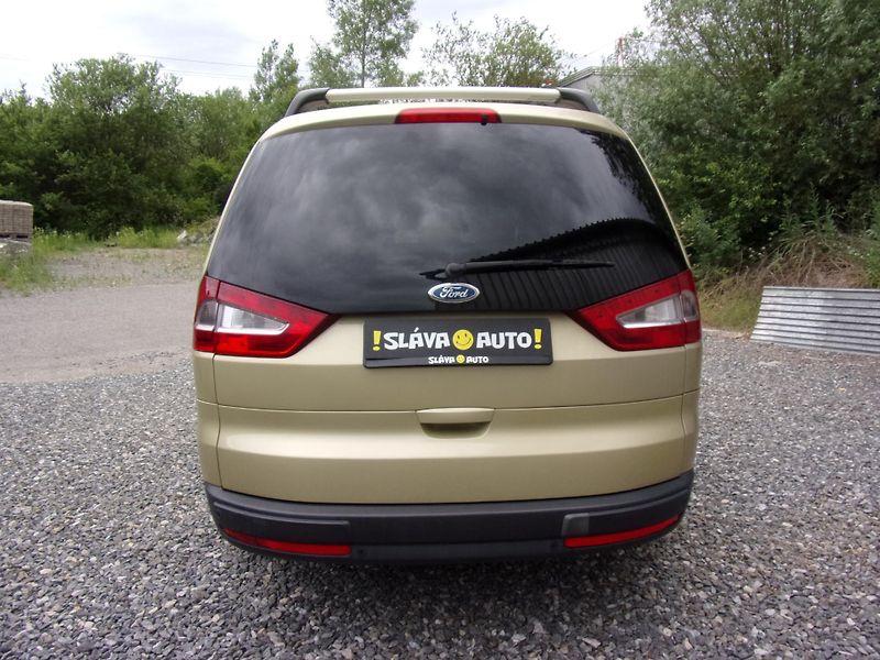 Ford Galaxy (2007) 2.0TDCi 103kW GHIA 7MÍST PANOR - fotka 6 z 25