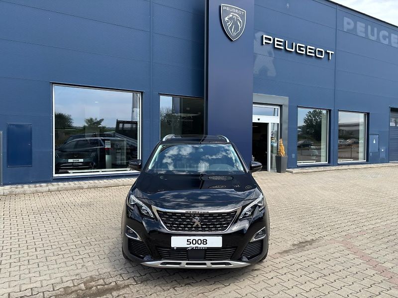 Peugeot 5008 (2019) ALLURE 1.6 PT 180k PANORAMA - fotka 2 z 21