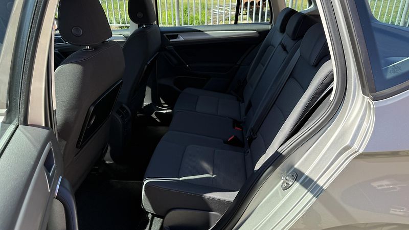 Volkswagen Golf Sportsvan 1.4TSi*92kW*DSG*118TKM*SERVIS* - fotka 8 z 19