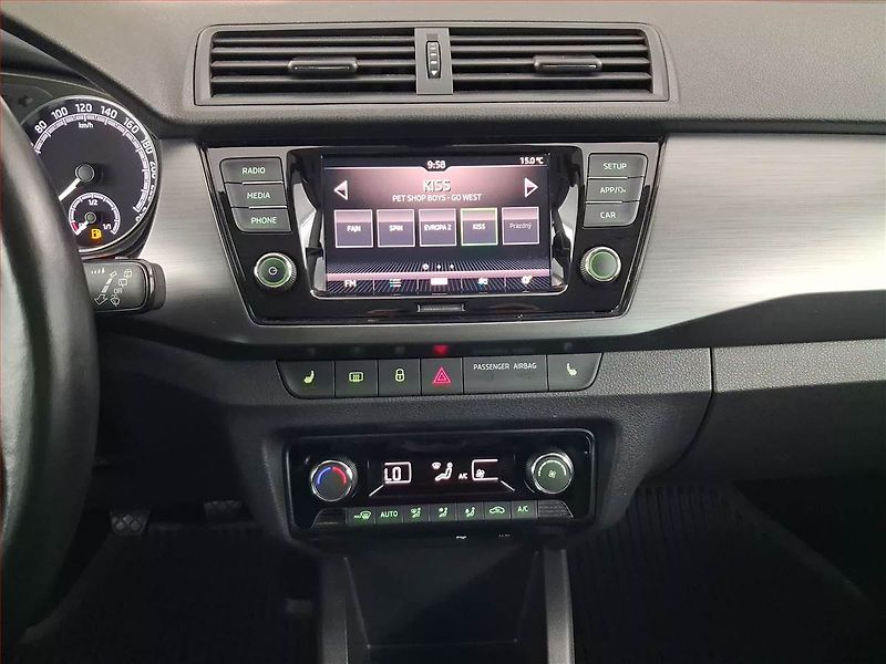 Škoda Fabia (2021) Style 1.0 TSI, Kůže, Tempomat - fotka 12 z 18