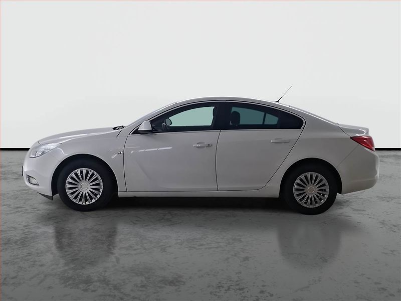 Opel Insignia (2011) 2.0 CDTI, Tempomat - fotka 3 z 16