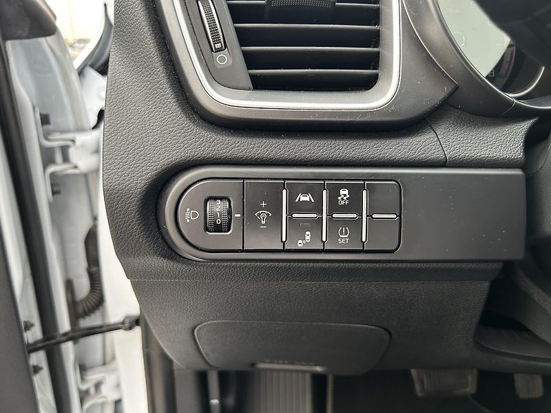 Kia Ceed 1.5 T -GDI TOP - fotka 14 z 25