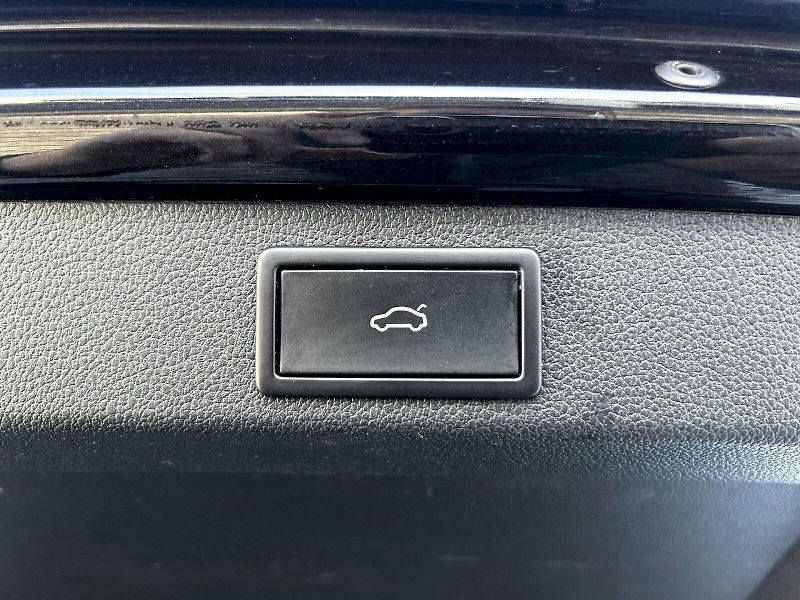 Škoda Superb (2021) Combi 2.0 TDI 147kW 4x4 DSG Sc - fotka 30 z 35