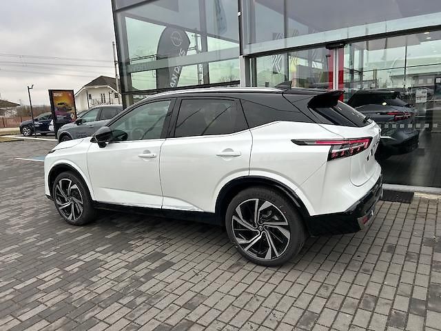 Nissan Qashqai (2026) Tekna Plus 4x4 1.3T 116kw AT - fotka 4 z 9