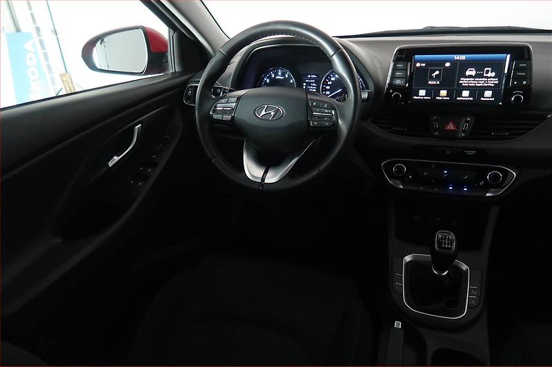 Hyundai i30 (2020) 1.4 T-GDI, ČR,1.maj - fotka 7 z 17