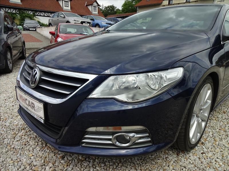Volkswagen Passat CC 2.0TDi 125kW - fotka 11 z 70