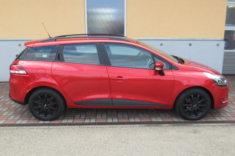 Renault Clio 0.9 TCe KLIMA VYHŘÍV. SEDADLA - fotka 3 z 20