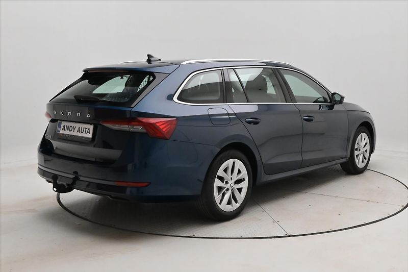 Škoda Octavia 2,0 TDI 110kW DSG Style Záruka - fotka 5 z 32