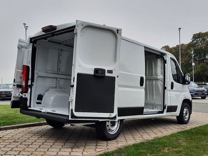 Peugeot Boxer (2026) FG 3300 L2H1 BHDi 140k M6 - fotka 11 z 22