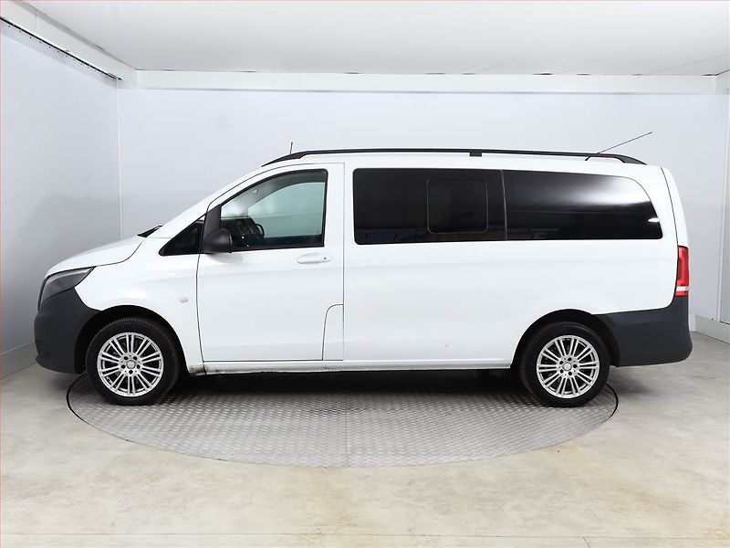 Mercedes-Benz Vito (2017) 114 CDI, Bus, 5Míst - fotka 3 z 13