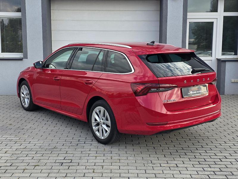 Škoda Octavia (2023) 2.0TDI DSG STYLE TAŽNÉ FULLLED - fotka 4 z 24