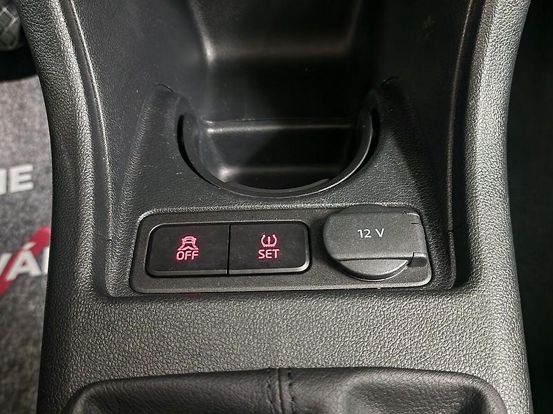 Volkswagen up! (2019) 1.0 ECO Záruka - fotka 40 z 53