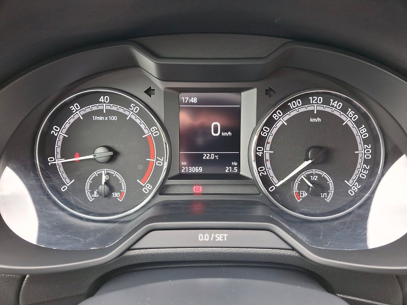 Škoda Octavia (2020) Combi Ambition 1,5TSi 110kW - fotka 16 z 30
